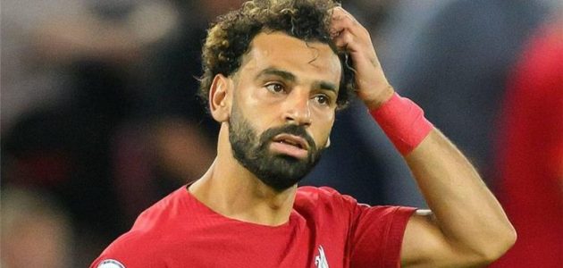 تايمز: كلوب قد يستبعد محمد صلاح من تشكيل مباراة ليفربول وتشيلسي