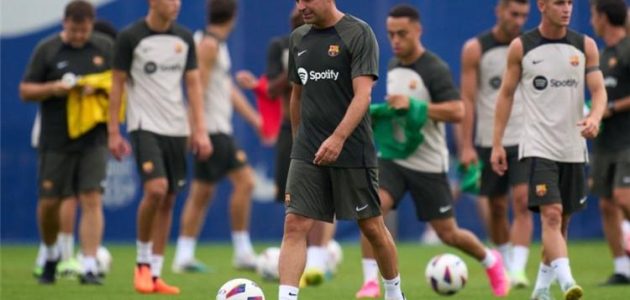 تمت.. برشلونة يحسم رابع صفقاته الصيفية